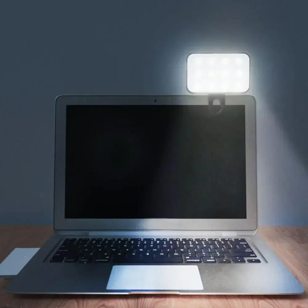 Pocket LED Tri-Colour Selfie Light – Perfect for Video Calls, Photos & More